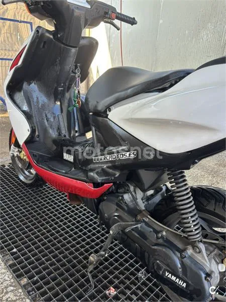 Yamaha Aerox R - Vista 5