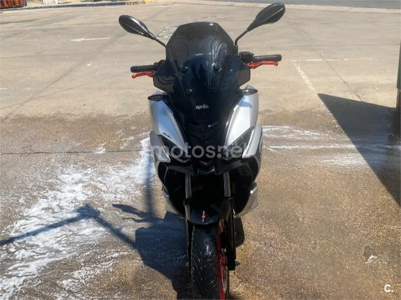 Aprilia SR GT 125 2350 € 2022 Huelva - 2