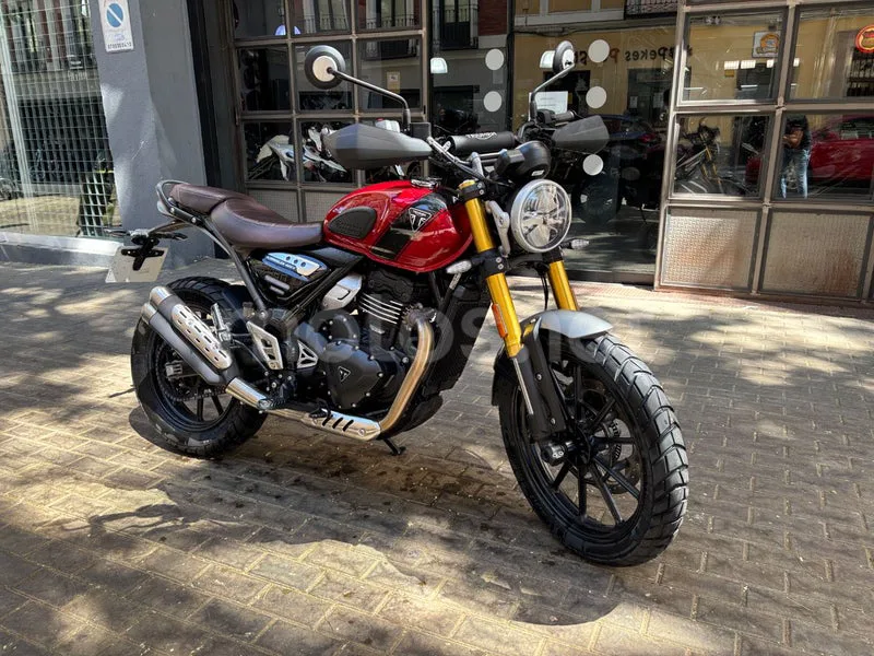 Triumph Scrambler 400 X - Vista 6