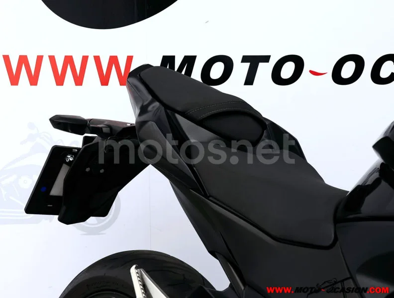 Kawasaki Z800 - Vista 11