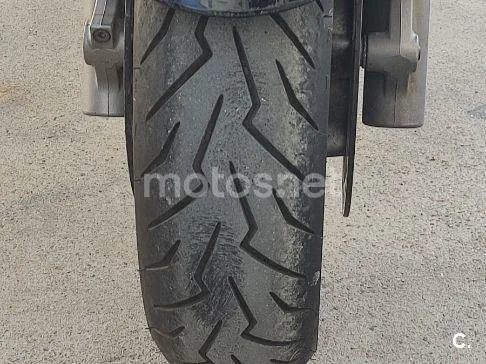 Suzuki Burgman 400 - Vista 8
