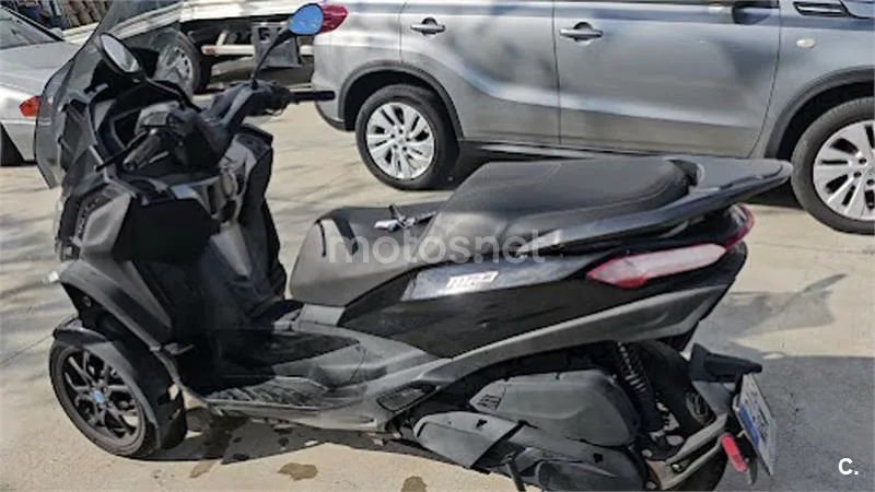 Piaggio MP3 - Vista 12