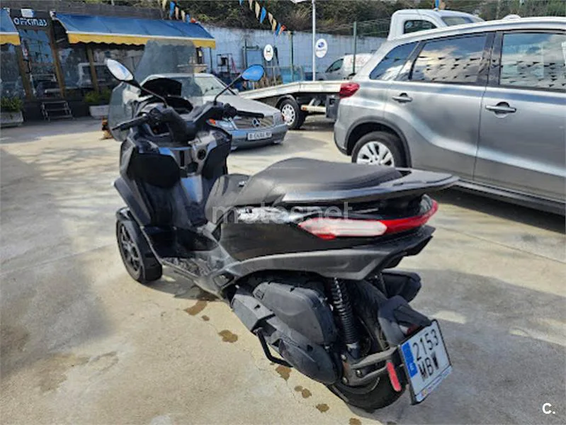 Piaggio MP3 - Vista 7