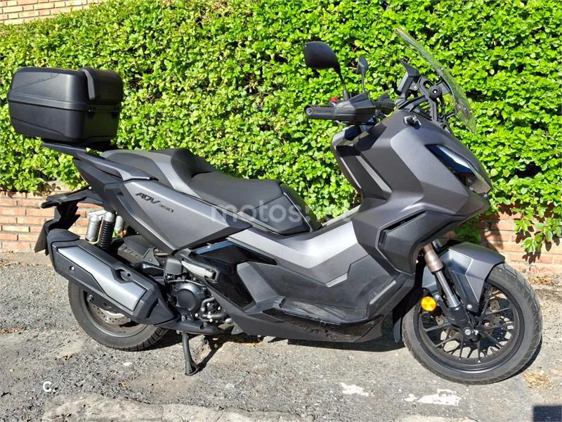 Honda ADV350 - Vista 6