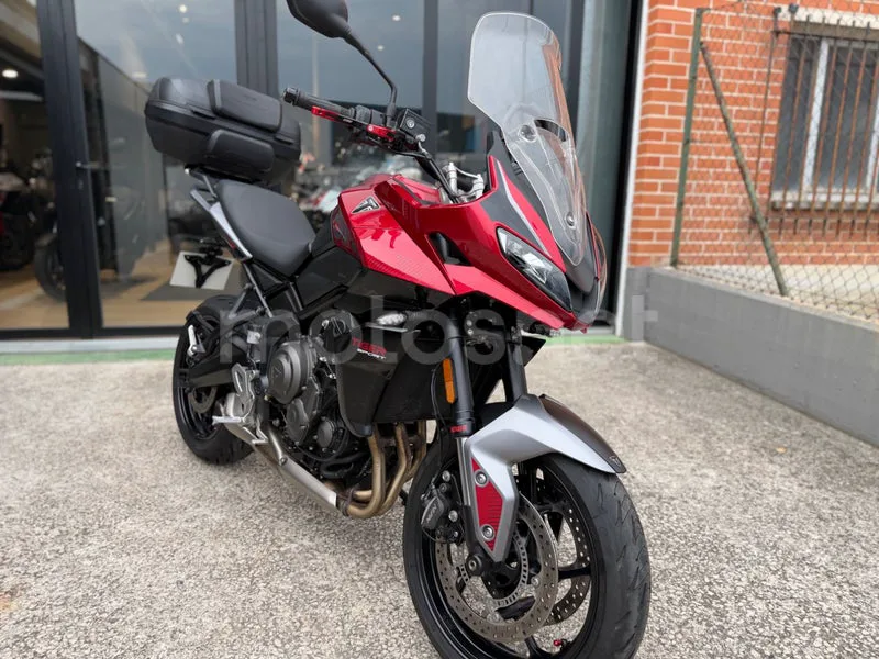 Triumph Tiger Sport 660 - Vista 7