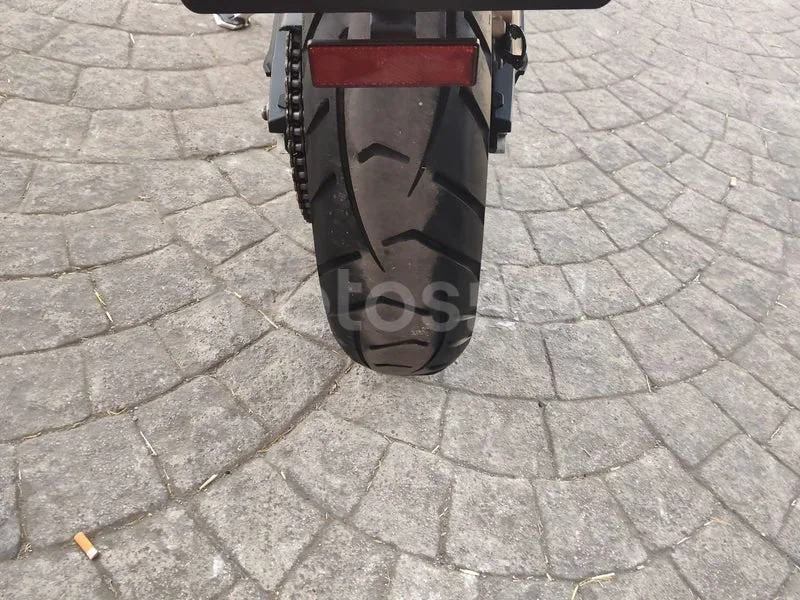 Triumph Tiger 800 - Vista 10