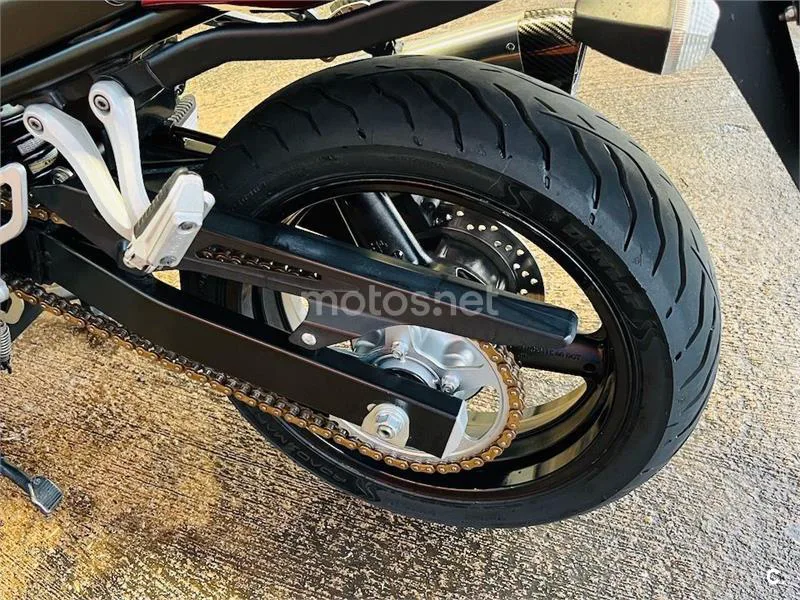 Suzuki Bandit 650S - Vista 11