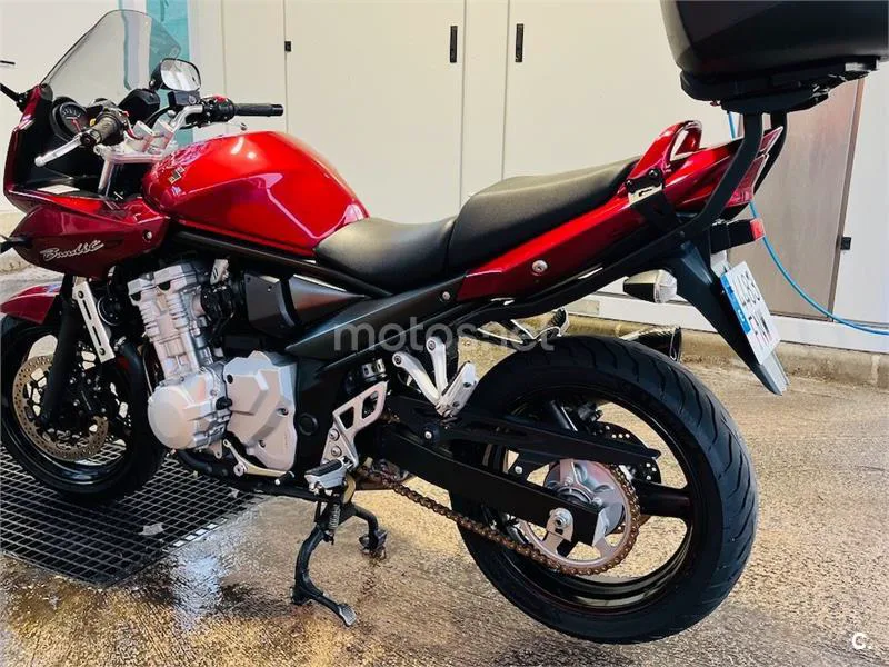 Suzuki Bandit 650S - Vista 4