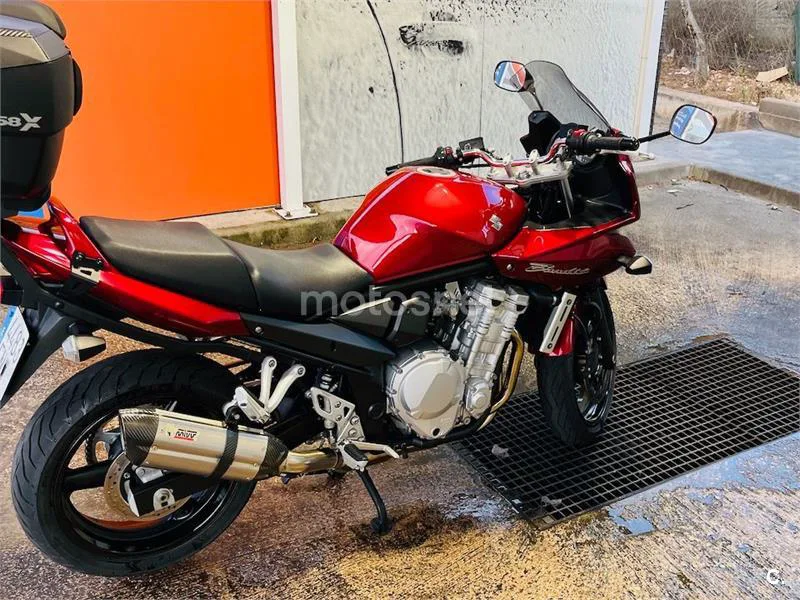 Suzuki Bandit 650S - Vista 8