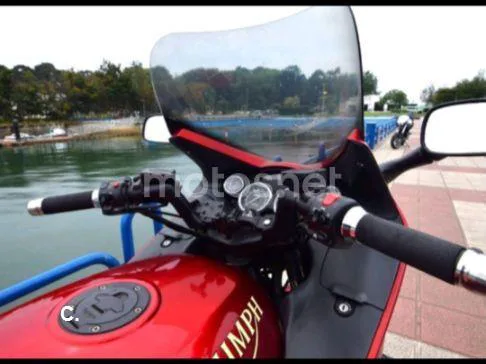 Triumph Trophy 1200 - Vista 5