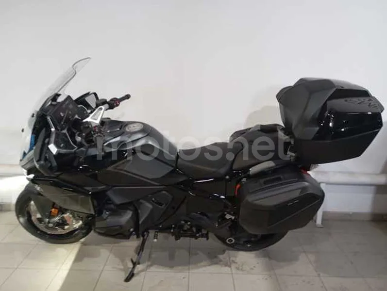 BMW R 1300 RT 25.495 € 2025 Alicante - 1