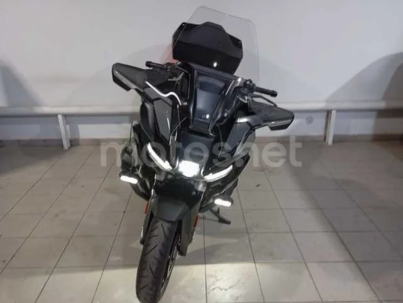 BMW R 1300 RT - Vista 3
