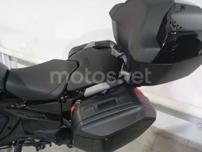 BMW R 1300 RT - Vista 7