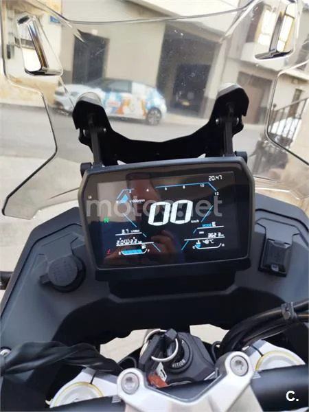 Voge 525DSX - Vista 3