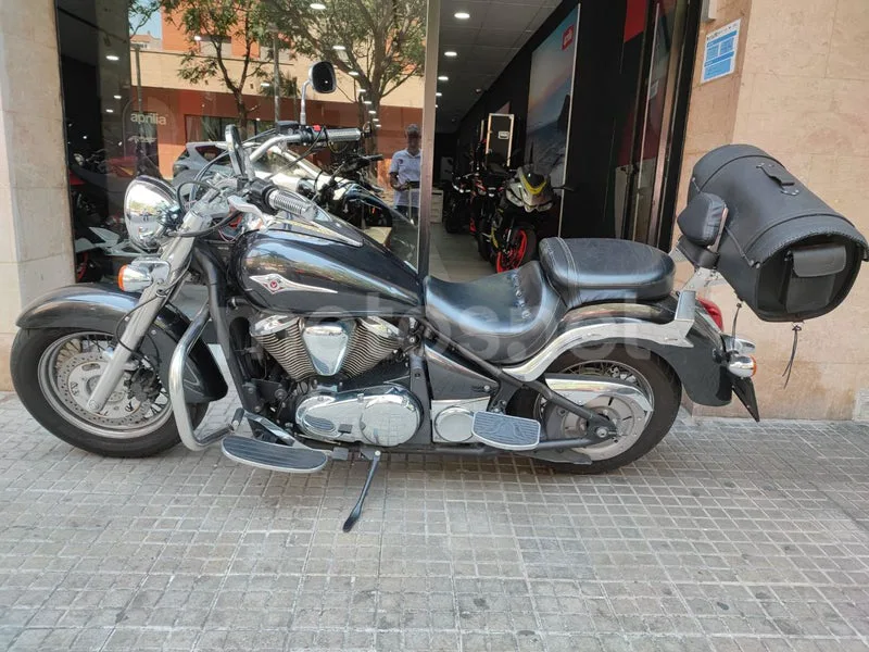 Kawasaki VN900 Classic - Vista 4