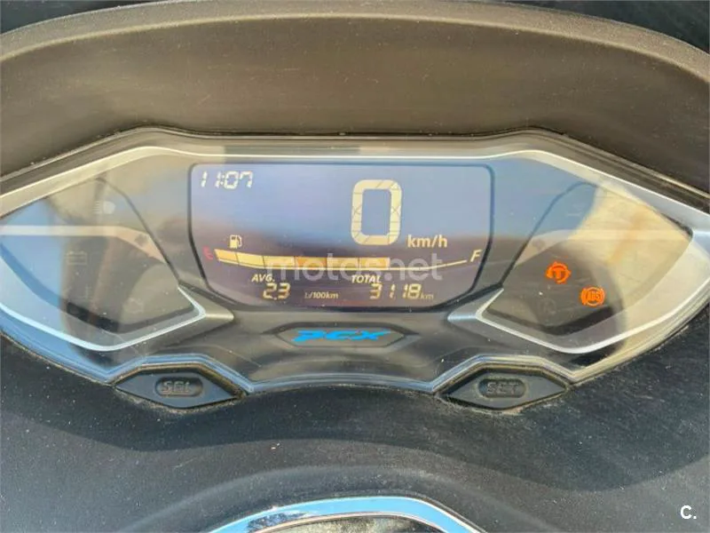 Honda PCX125 - Vista 18