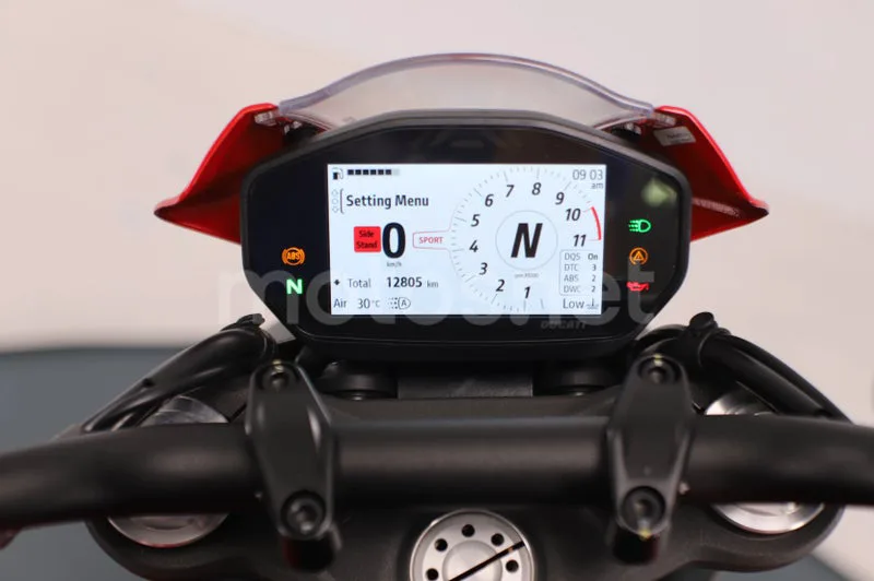Ducati Monster - Vista 6