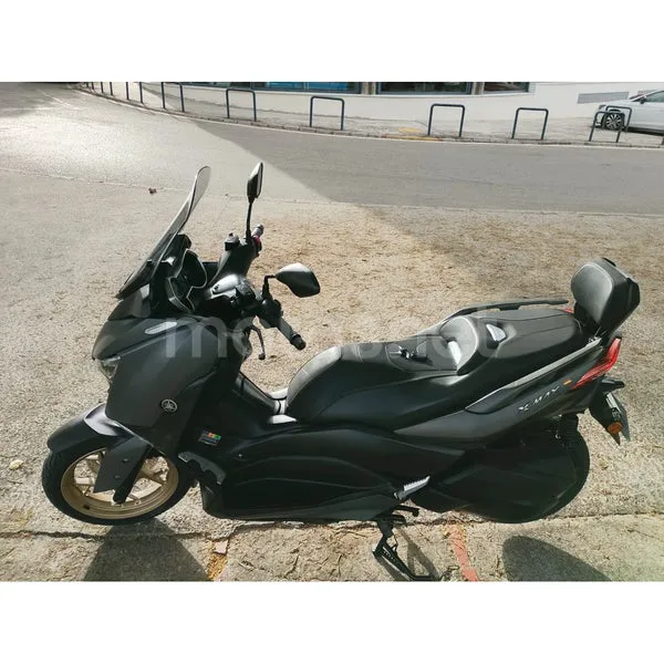 Yamaha XMAX 300 3999 € 2020 Cádiz - 1
