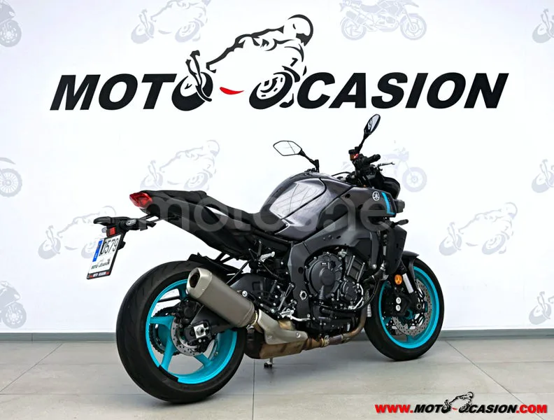 Yamaha MT-10 - Vista 3