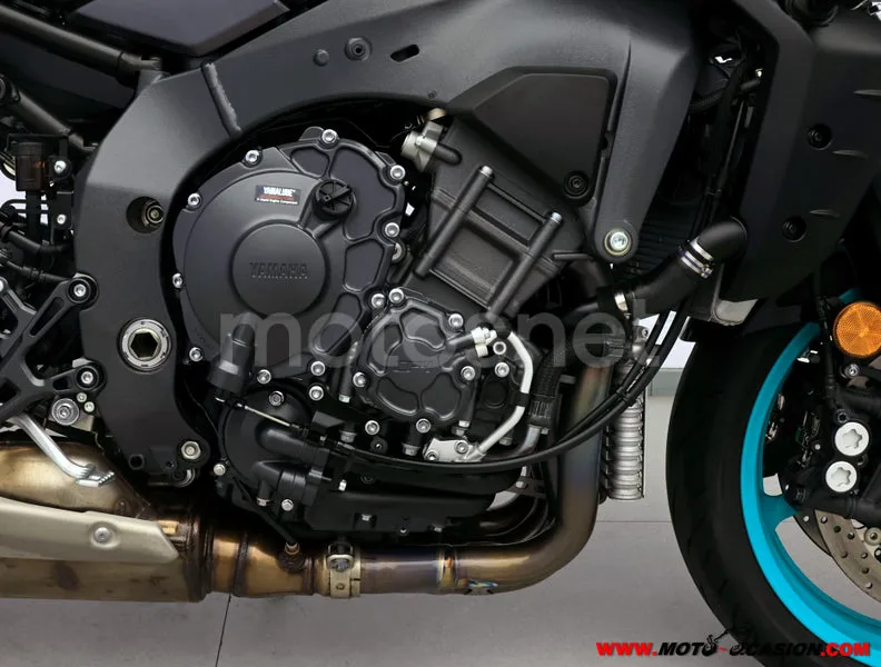Yamaha MT-10 - Vista 5
