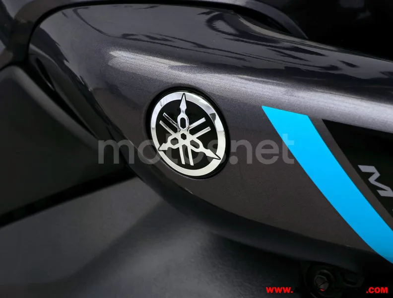 Yamaha MT-10 - Vista 9