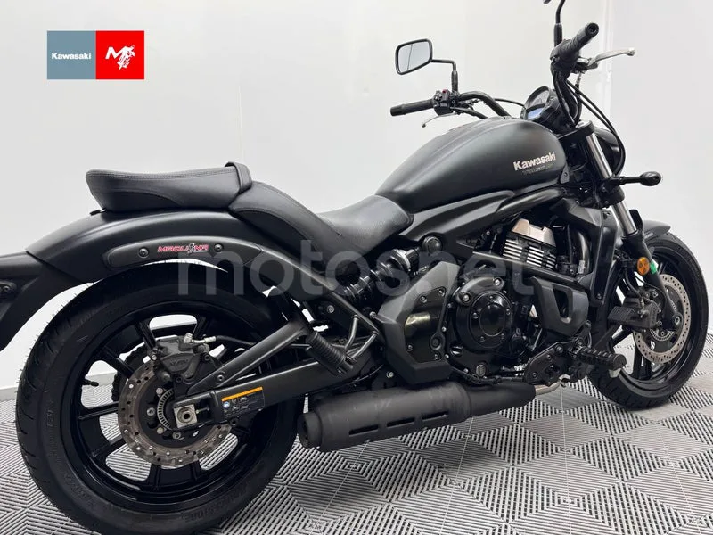 Kawasaki Vulcan S - Vista 5