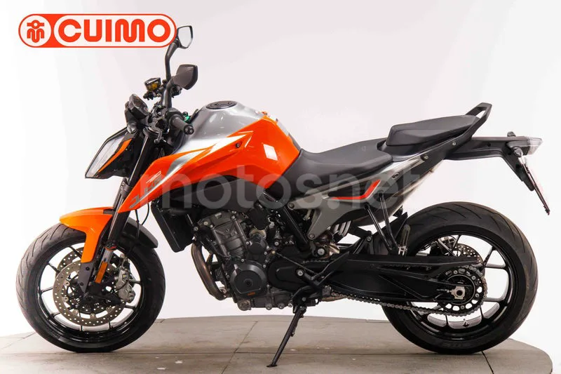 KTM 790 Adventure - Vista 8