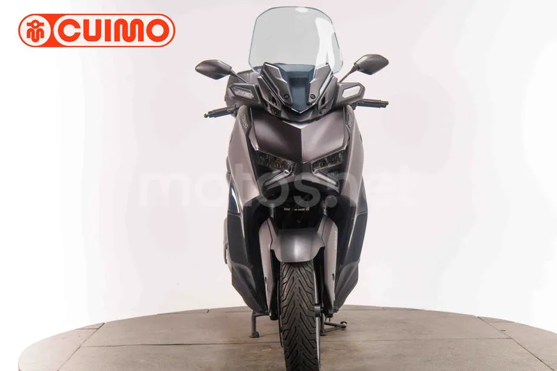 Yamaha XMAX 300 - Vista 10