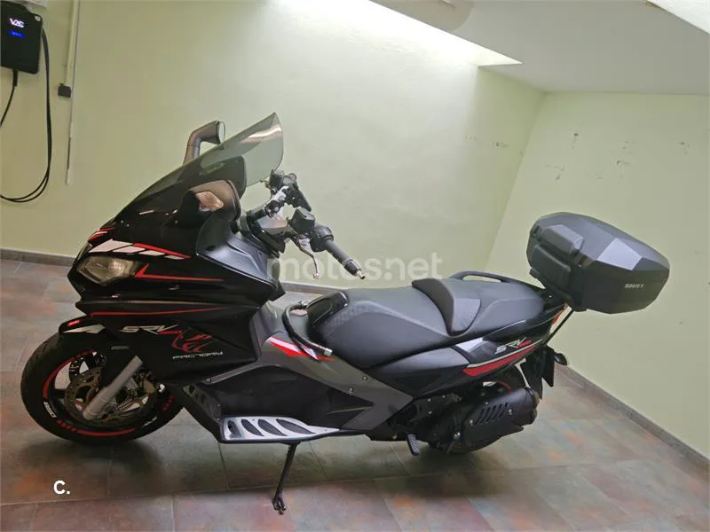 Aprilia SRV 850 5100 € 2012 Valencia - 2