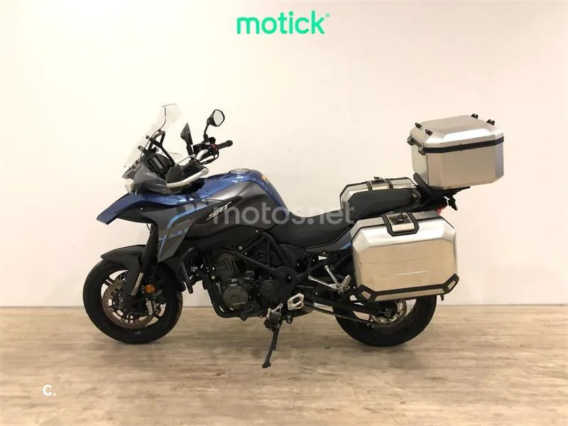 QJ Motor SRT 550 X - Vista 6
