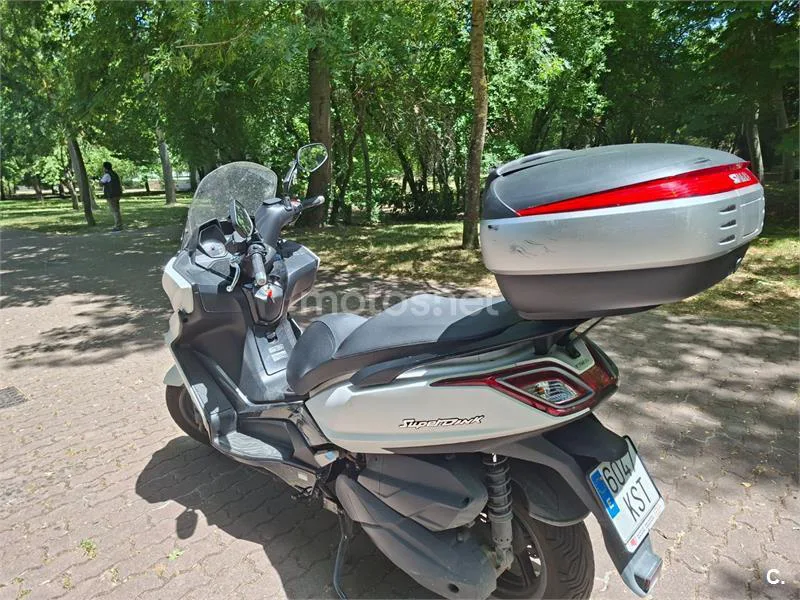 Kymco Super Dink 350 - Vista 3