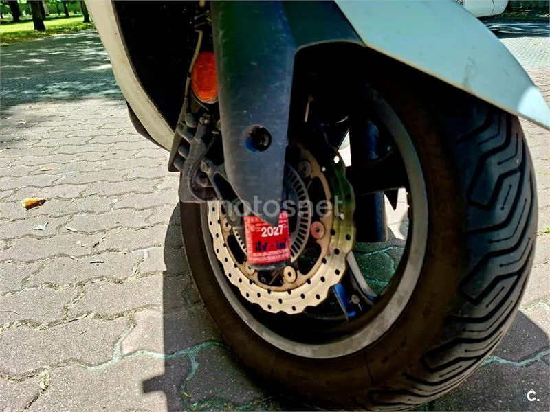 Kymco Super Dink 350 - Vista 6