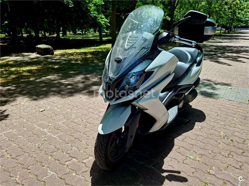 Kymco Super Dink 350 - Vista 10