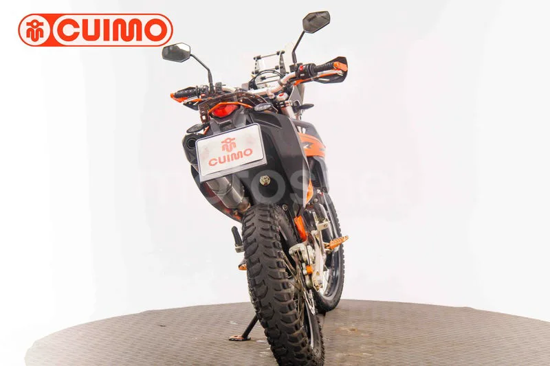 KTM 690 Enduro R - Vista 5