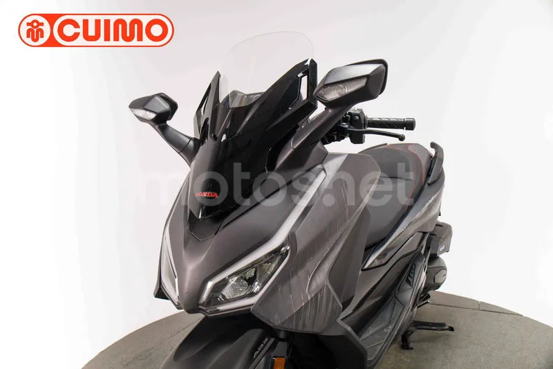 Honda Forza 125 - Vista 21