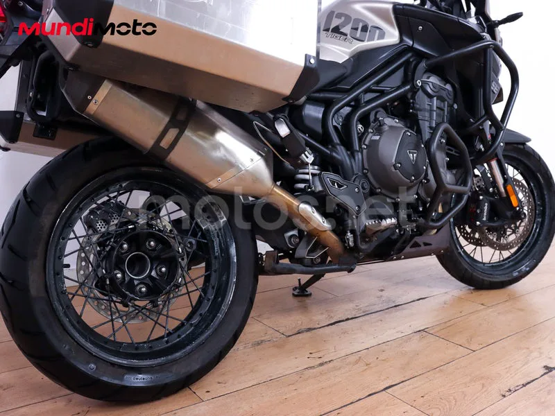 Triumph Tiger 1200 - Vista 4