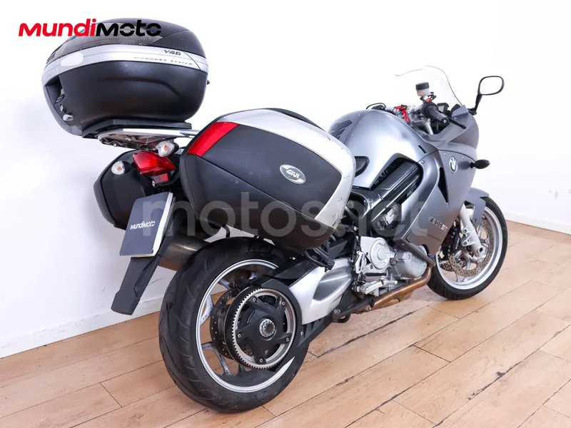 BMW F 800 ST - Vista 3