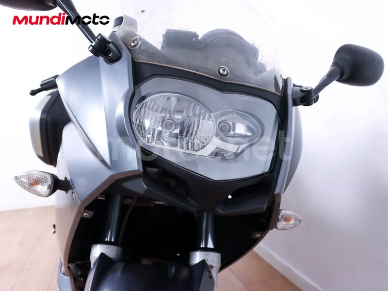 BMW F 800 ST - Vista 5