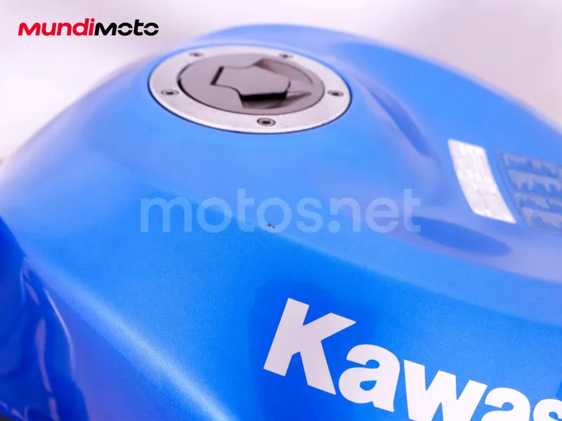 Kawasaki Ninja ZX-6R - Vista 28