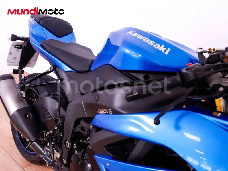 Kawasaki Ninja ZX-6R - Vista 33