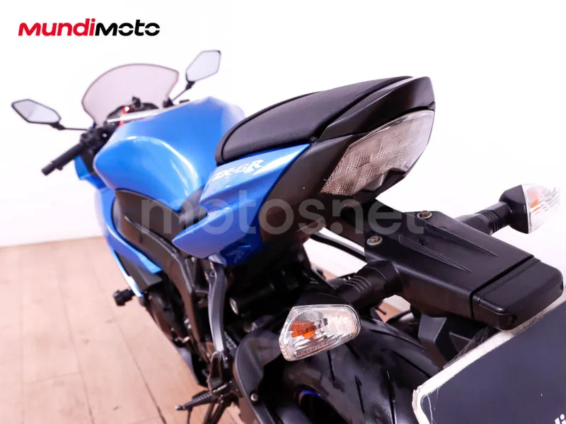 Kawasaki Ninja ZX-6R - Vista 9