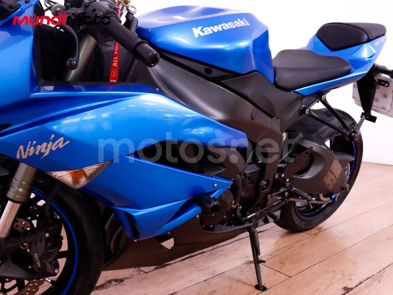 Kawasaki Ninja ZX-6R - Vista 10