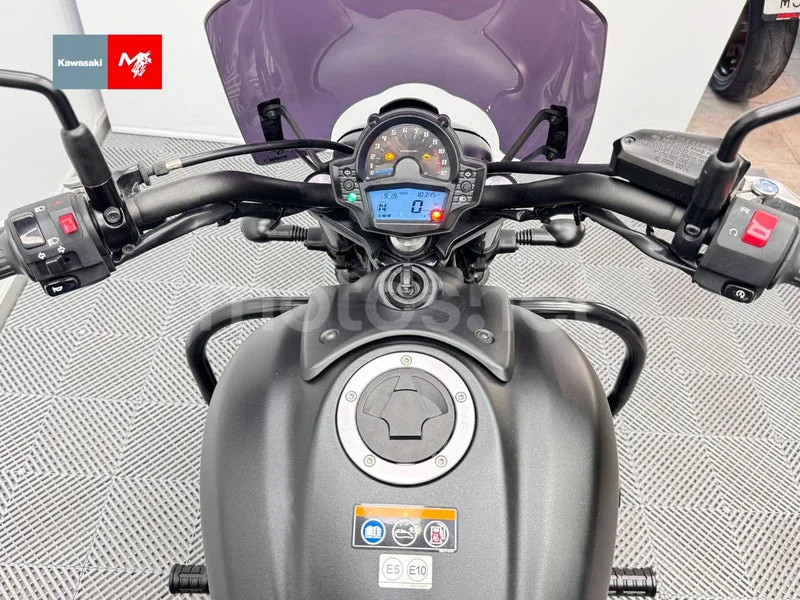Kawasaki Vulcan S - Vista 9