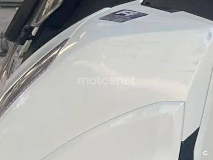 QJ Motor MTX 125 - Vista 18
