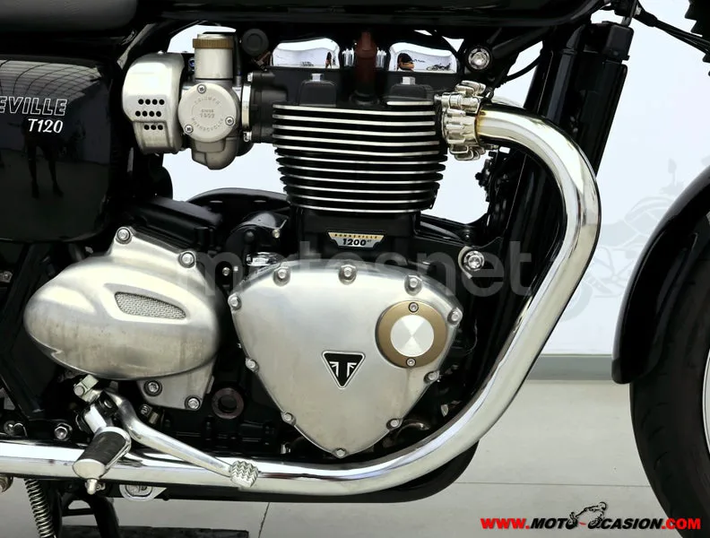 Triumph Bonneville T120 - Vista 5