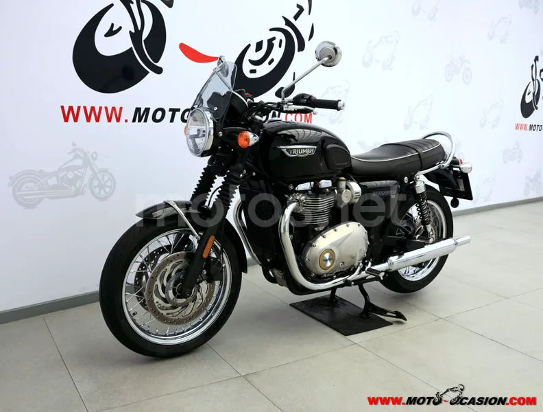 Triumph Bonneville T120 - Vista 8