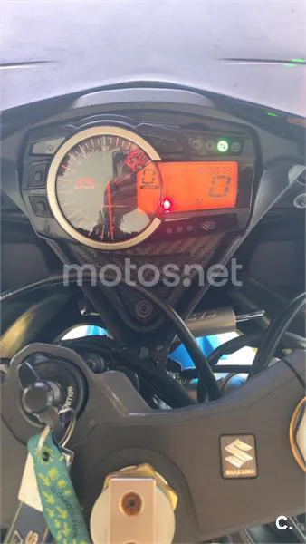Suzuki GSX-R600 - Vista 7