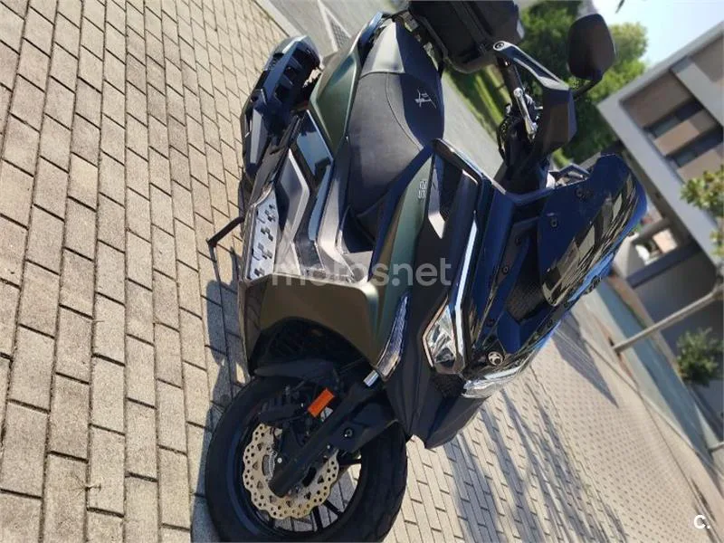 Kymco DTX 125 - Vista 4