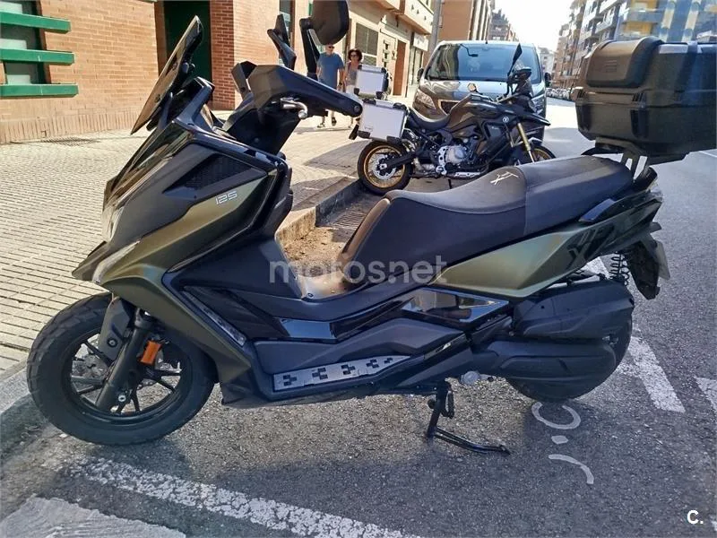 Kymco DTX 125 - Vista 5