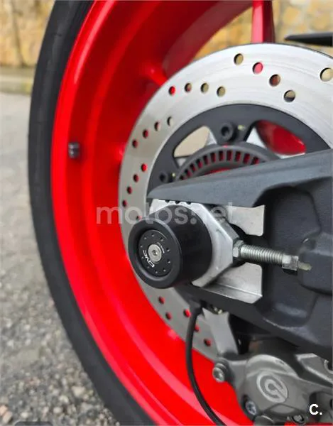 Ducati Monster - Vista 6